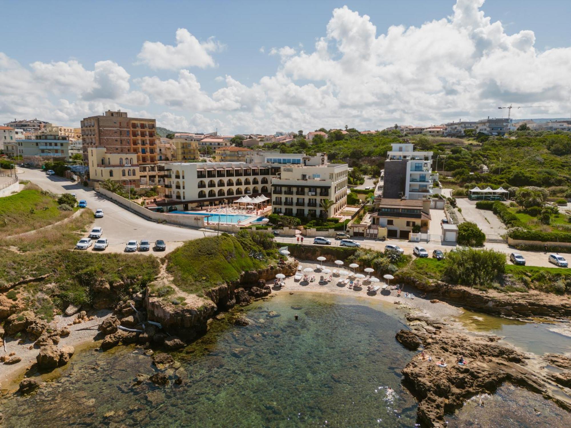 Hotel Calabona Алгеро Екстериор снимка